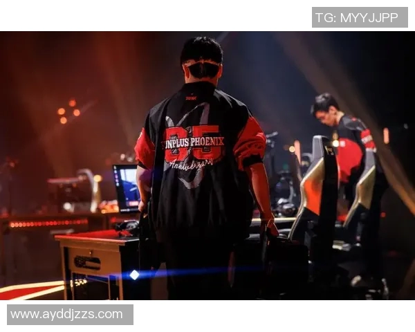 电竞实时数据分析聚焦FPX在CSGO比赛中的节奏与策略探讨 电竞实时数据分析聚焦FPX在CSGO比赛中的节奏与策略探讨